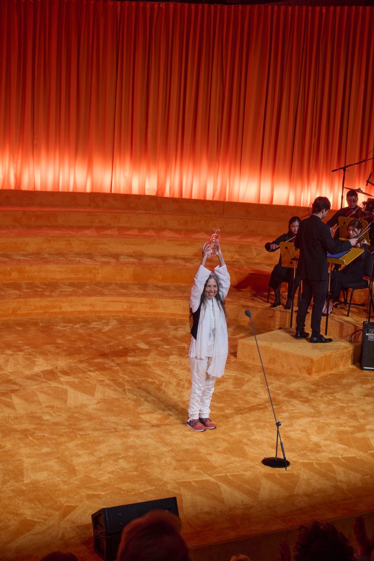 import:Noticias/Golden Award Art Basel Cecilia Vicuña/CV Award Acceptance image 03 hr.jpg